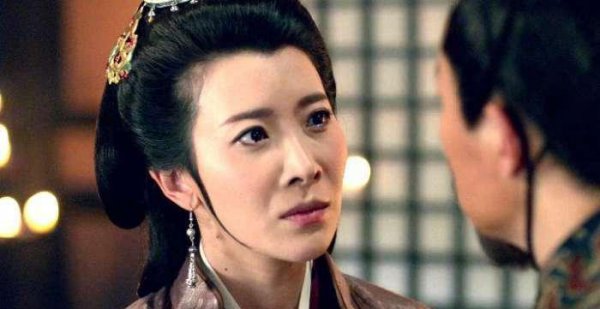 晋阳和莅阳是亲姐妹吗