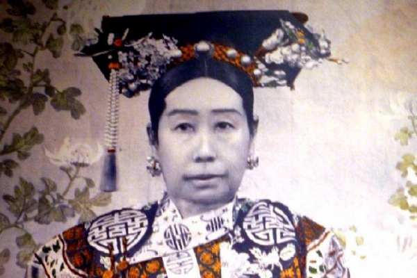 清朝为什么没人敢反慈禧