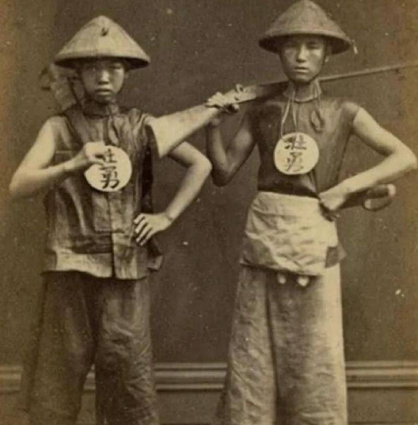 中国清朝为什么会灭亡