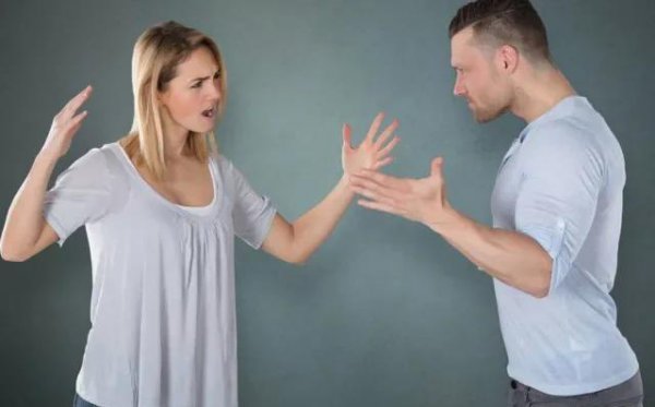 分手后无视对方是最狠的