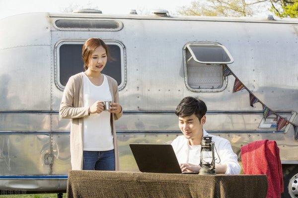 50岁的爸爸有外遇了怎么处理