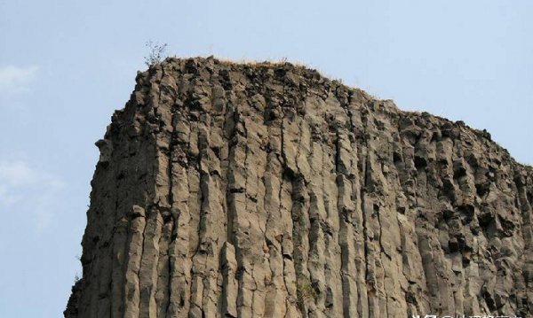 岩浆岩、沉积岩、变质岩的关系图与特征区别