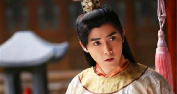 朱元璋传位给谁了