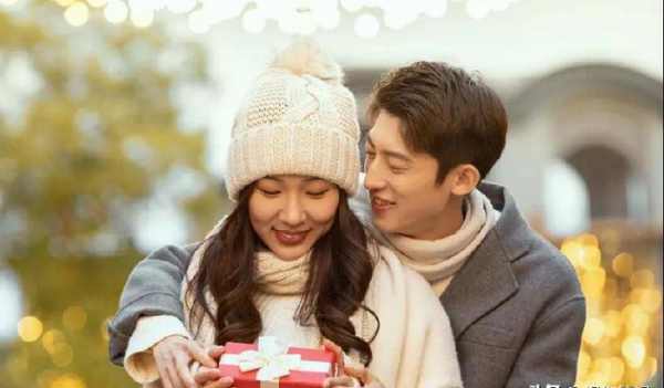 跟你表白后又对你冷淡的男人