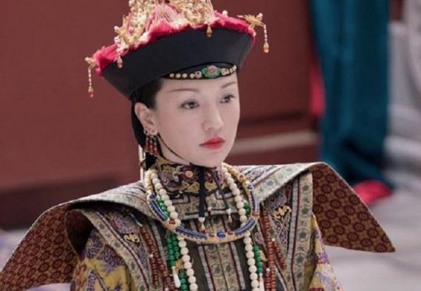 皇贵太妃见到皇后需要行礼吗