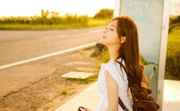 安静话少的女生给人感觉