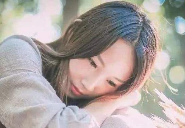 安静话少的女生给人感觉