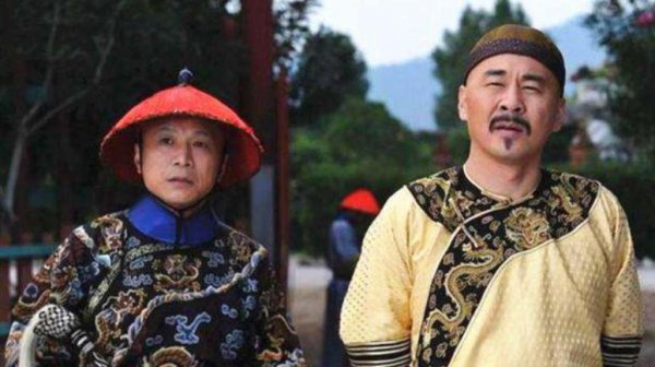 太监是怎么排尿