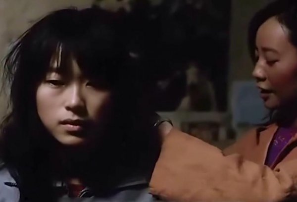 大学生为钱牺牲自己的过程