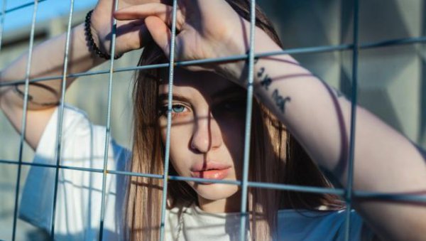 男人选什么女人当备胎