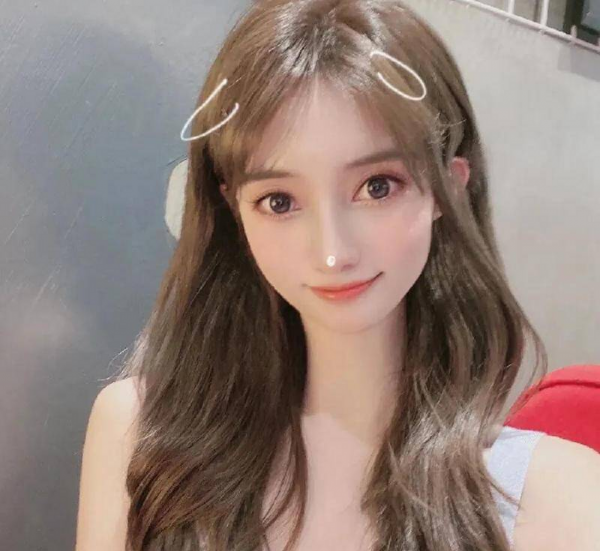 为什么男生喜欢搂女生腰