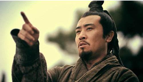 孙权和孙策是什么关系