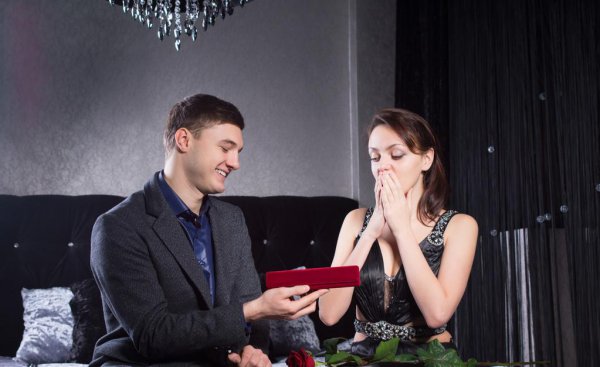 异地恋情绪低落老是哭