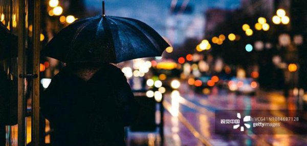 异地恋情绪低落老是哭