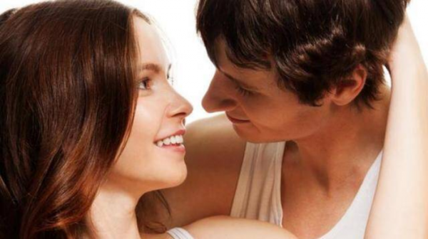 第一次接吻就伸舌头说明什么