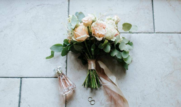 男人有外遇又不肯离婚怎么办