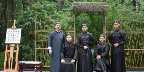 李叔同的词《送别》原文及解释