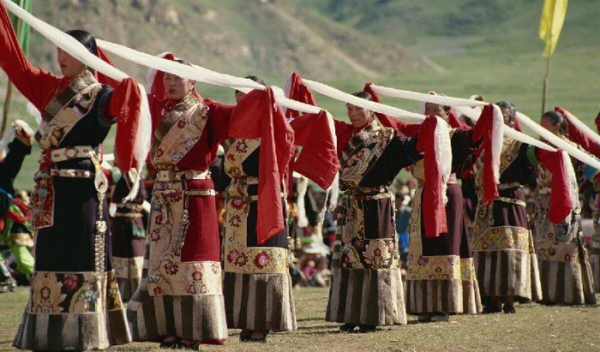 少数民族的风俗和特色