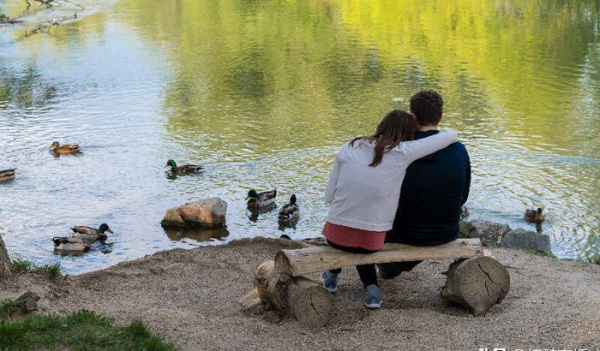 如何和妹子聊天