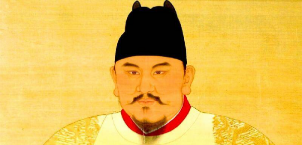 小脚趾甲两瓣是哪族人