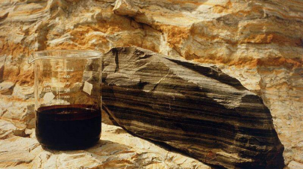 石油是怎么形成的简单介绍