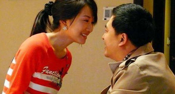 已婚男人暗恋你的信号