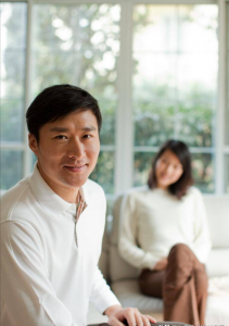 已婚男不愿意放弃小三的原因 男人会主动放弃小三吗