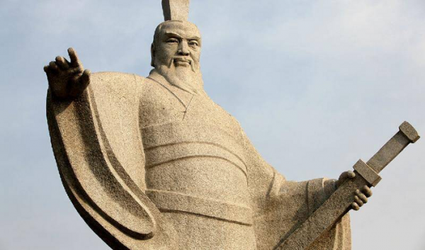 曹操的哪个儿子继承了他的位置