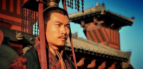 曹操的哪个儿子继承了他的位置