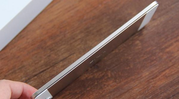 世界上最薄的手机