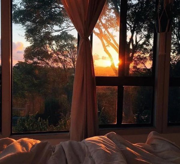 男生疯狂暗示却不直接表白