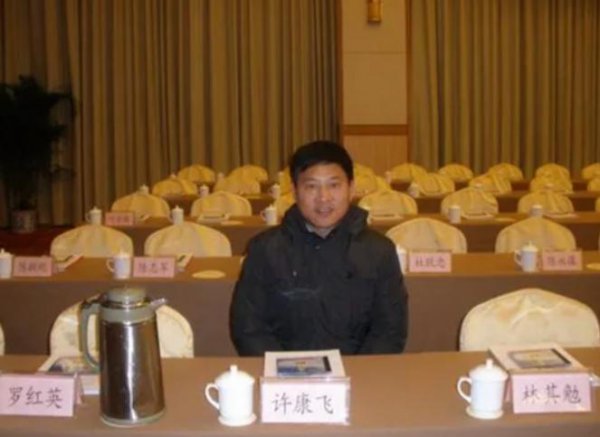 入殓师不能握手的原因