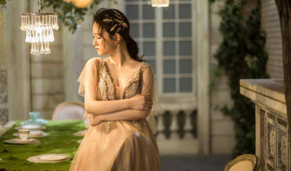 一个女生喜欢一个男生的表现