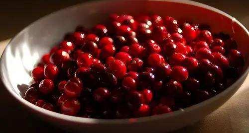 玲珑骰子安红豆的寓意