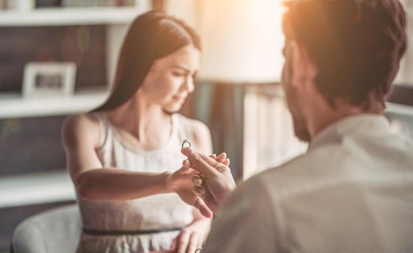 女朋友要分手怎么办