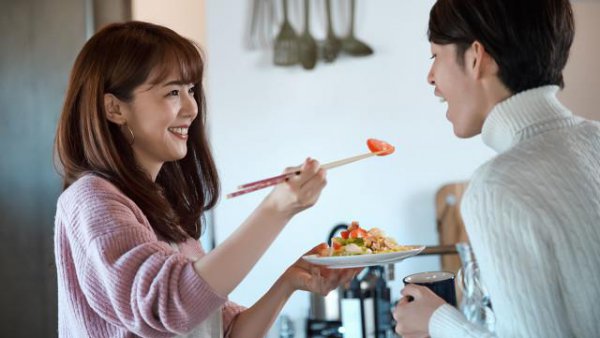 夫妻一方出现第三者怎样处理