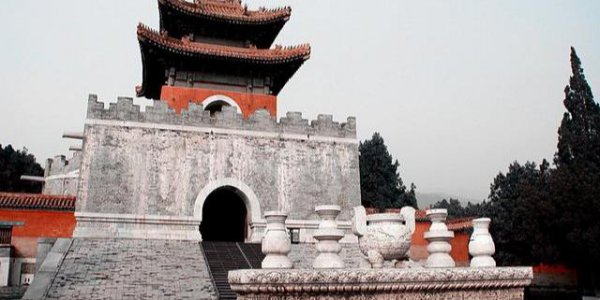 为什么清西陵没有被盗