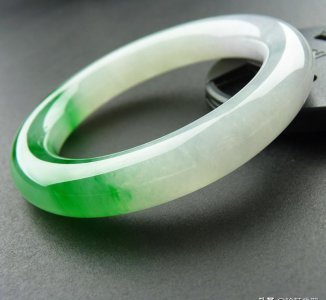 翡翠的种水怎么分 翡翠种水等级划分图解