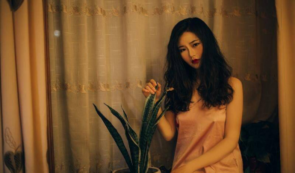 当一个男人变心不爱你的表现