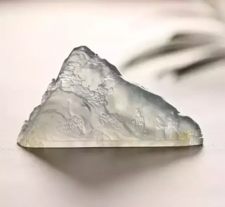 翡翠的颜色等级 翡翠有多少种颜色分几个级别