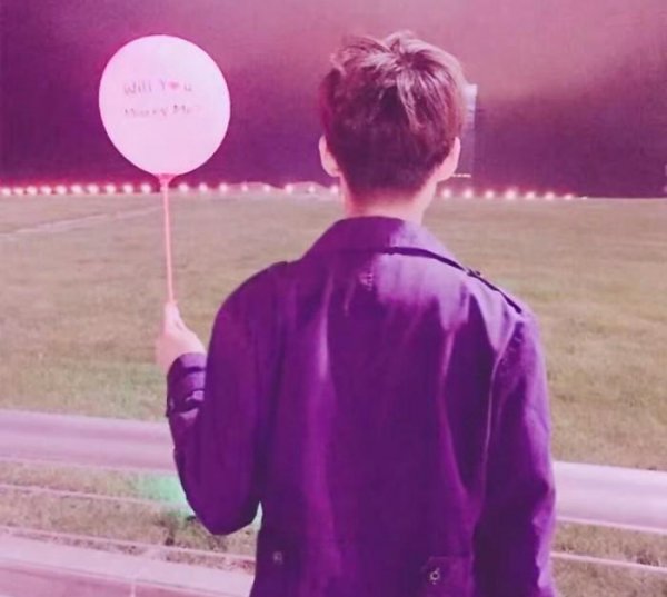 男生喜欢一个女生的表现