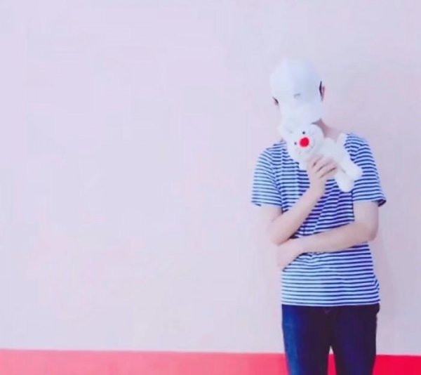 男生喜欢一个女生的表现