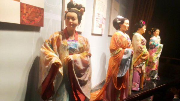 新三从四德指的是什么意思