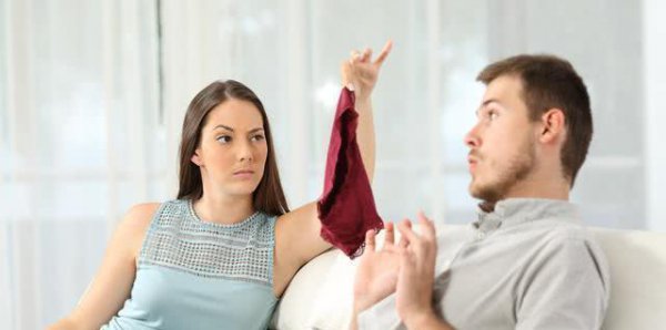 老公出轨拒绝沟通逃避怎么办