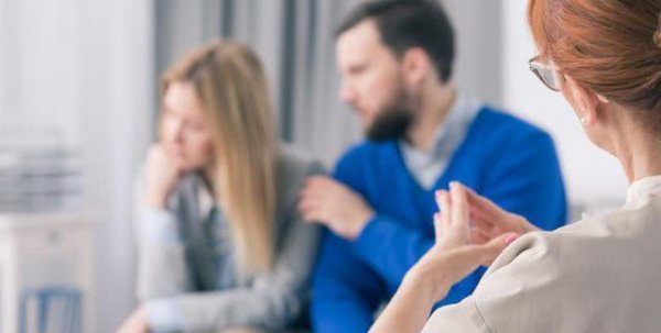 老公出轨拒绝沟通逃避怎么办