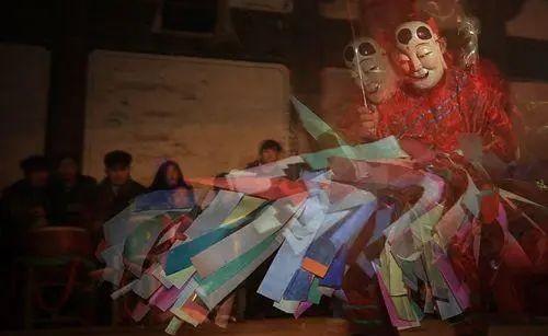 扎小人的巫术是真的吗