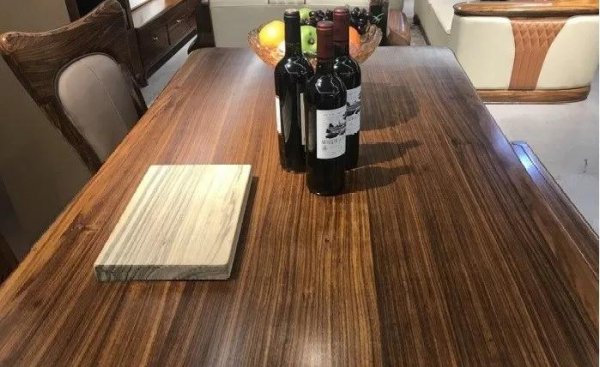 乌金木和黑檀木哪个档次高