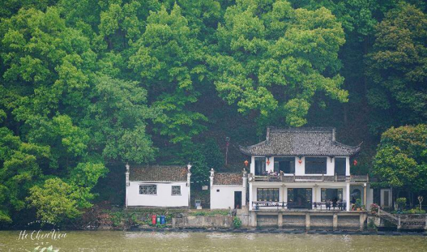 富春山居图画的是哪里