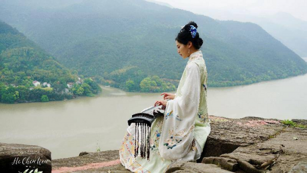 富春山居图画的是哪里