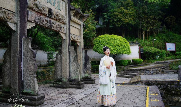 富春山居图画的是哪里